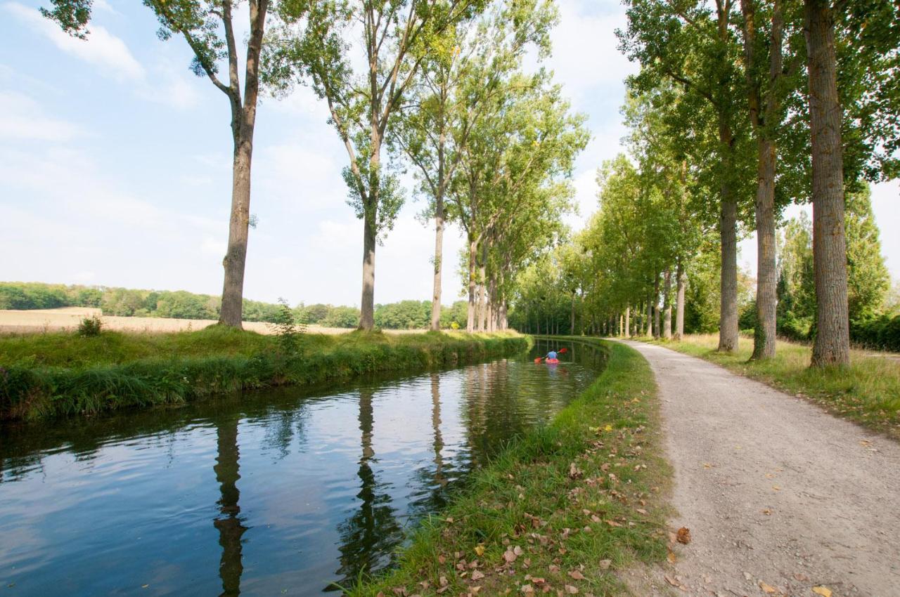 Camping Village Parisien Varreddes Esterno foto